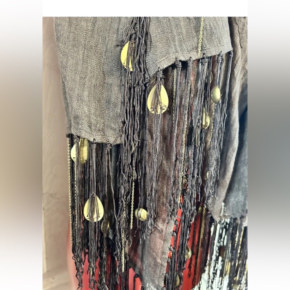 NWT ECHO 100% LINEN DARK BROWN FRINGE METAL BOHO SCARF - SQUARE - 43"X43" NEW - Picture 4 of 12